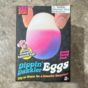 Dippin' Dazzler Eggs - Color Changing Squishy Toy